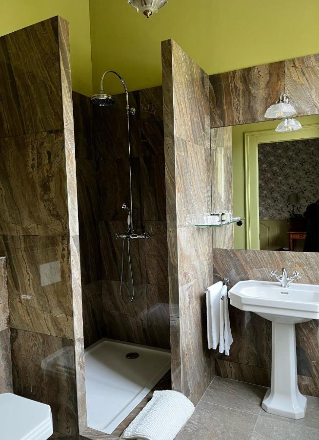 Hotel Restaurant Chez Gervais Quingey المظهر الخارجي الصورة
