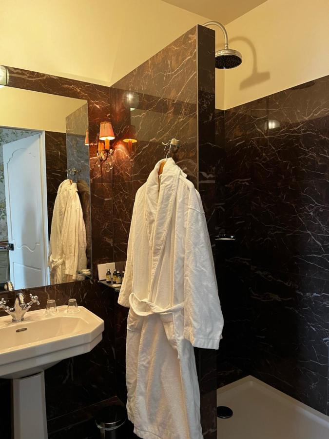 Hotel Restaurant Chez Gervais Quingey المظهر الخارجي الصورة